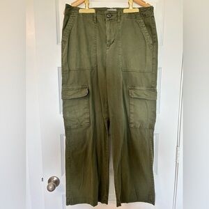 Universal Thread Olive Green High-Rise Wide-Leg Pants – Size 12